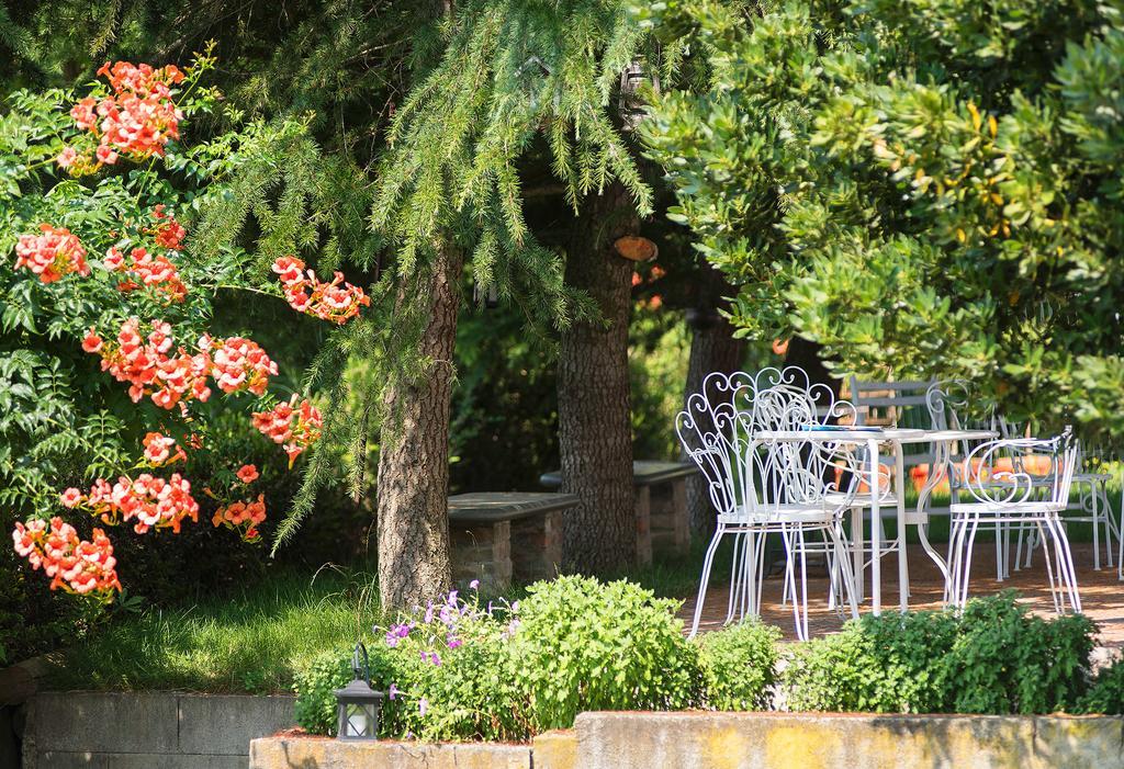 Agriturismo Albarossa Nizza Monferrato Exterior photo